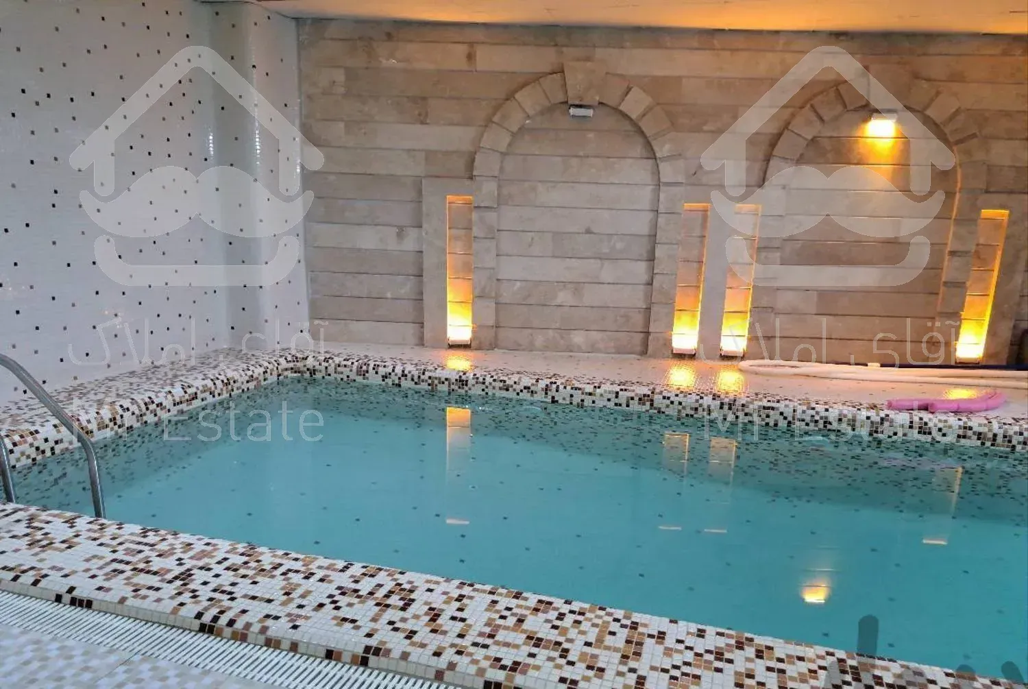 آپارتمان 84 متر، طالقانی، استخردار