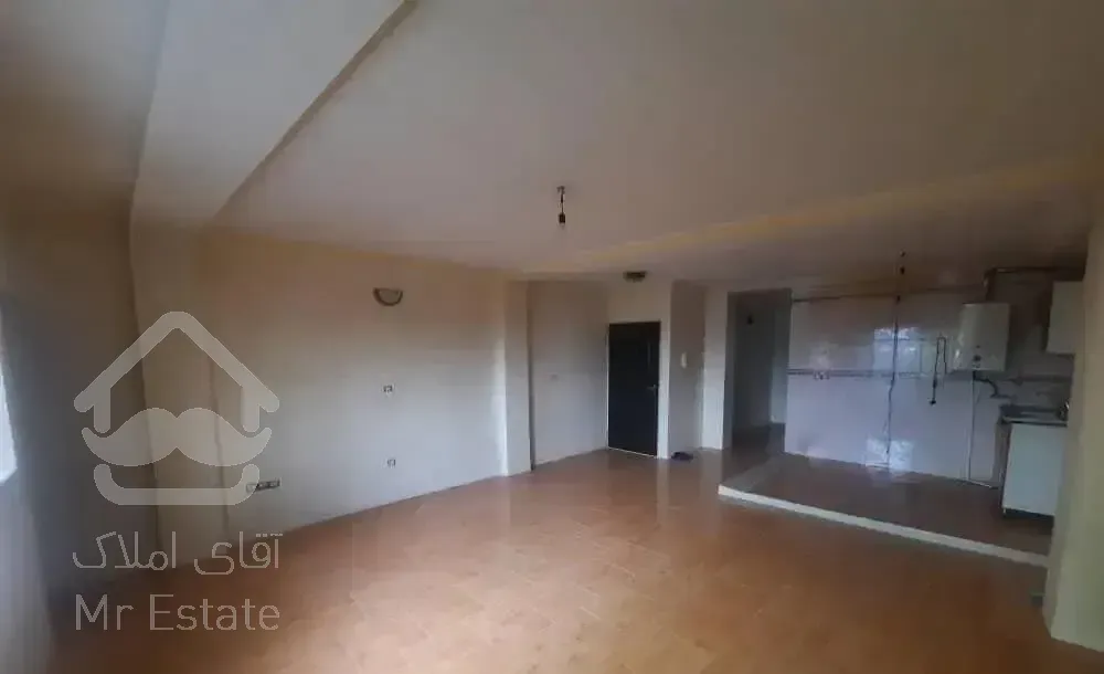 آپارتمان ۷۷متری سنددار با پارکینگ خیابان امام