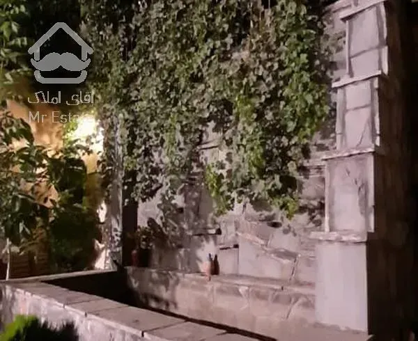 614متر زمین 300 متر ویلا تریبلکس