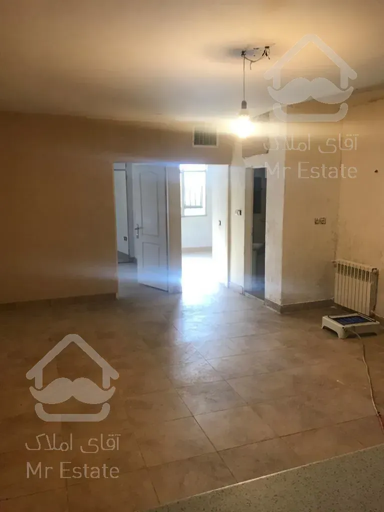 67متر دوخواب طبقه اول در پونک