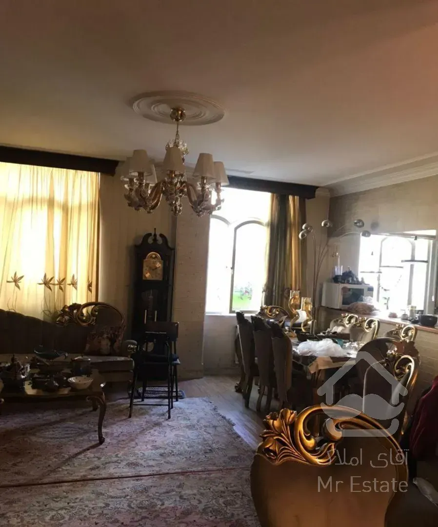 ( پاتریس لومومبا کوکب 135 متری تکواحد )