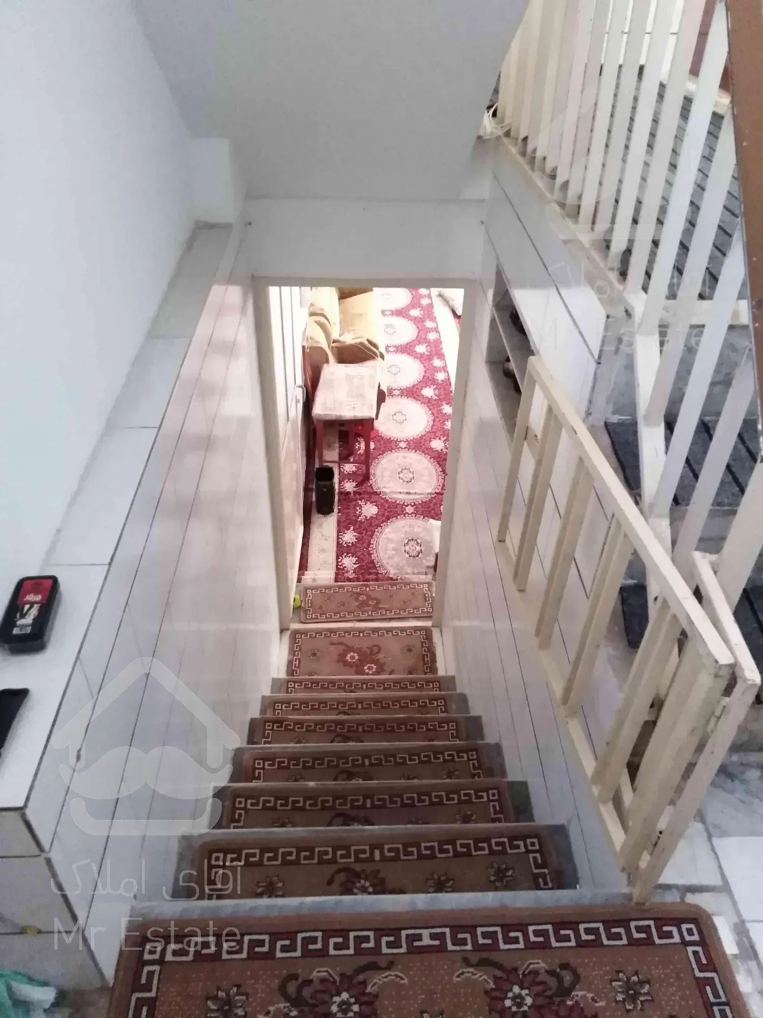 منزل فروشی دو طبقه مسکونی