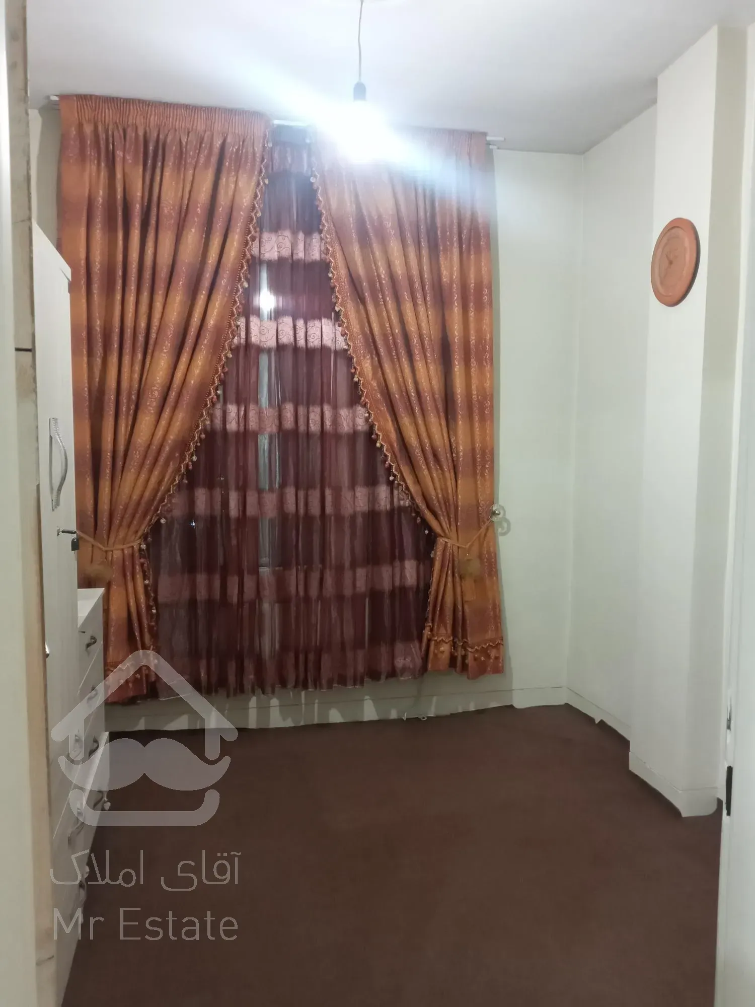 ۴۳متر، خوش نقشه، گذر ۸متری، آماده تخلیه