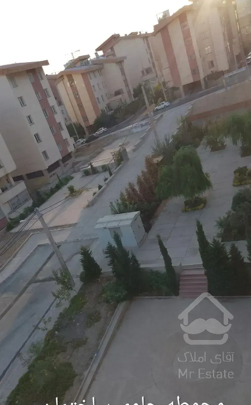 آپارتمان ۱۱۰ متری دو خوابه شهرک دانشگاه شریف