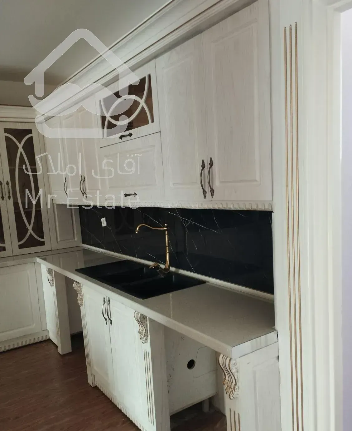 160متر/3خواب/فول دارای استخر و سونا جکوزی