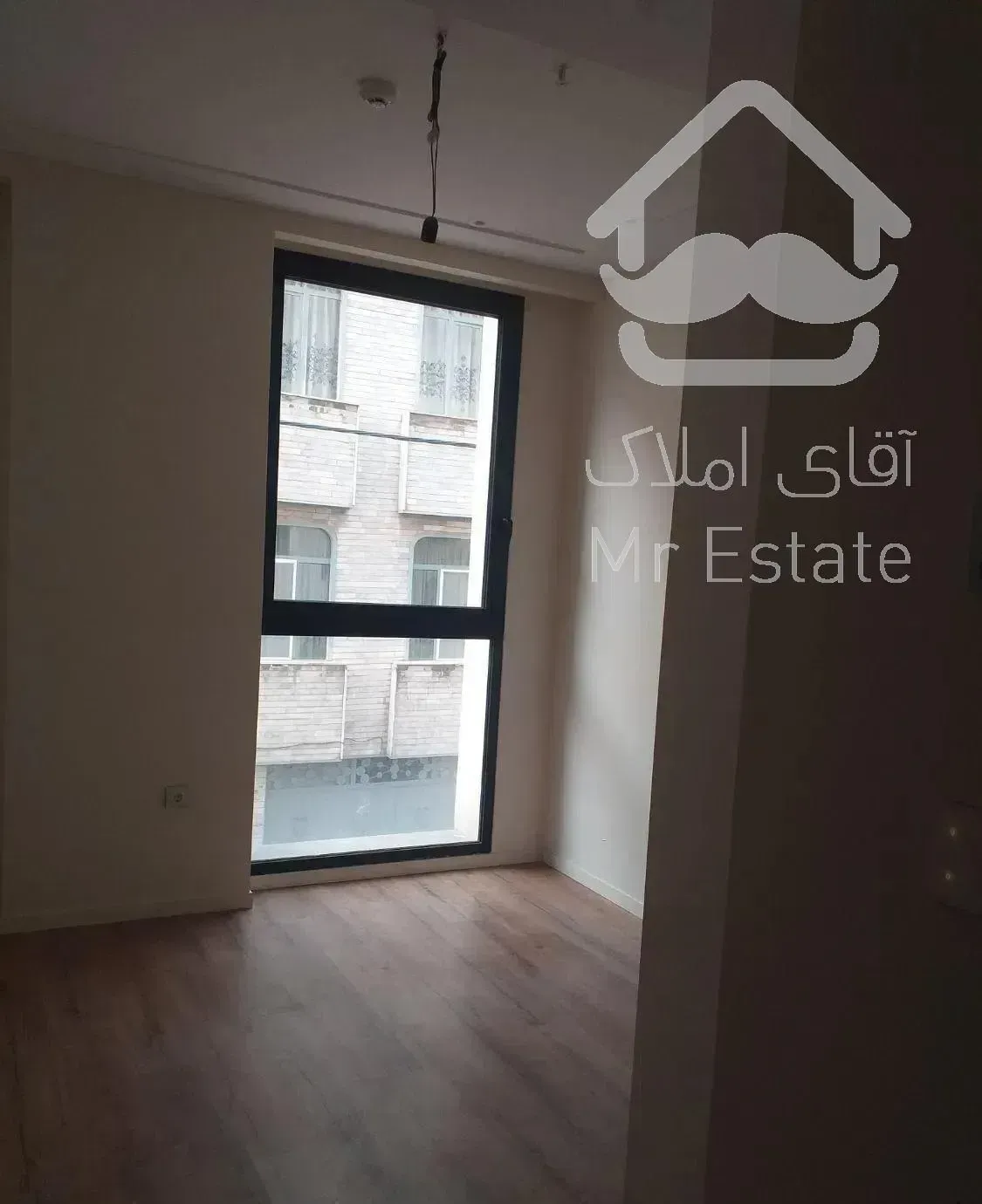 آپارتمان ۱۵۰ متری ( ۳ خواب / فول امکانات ) جلفا