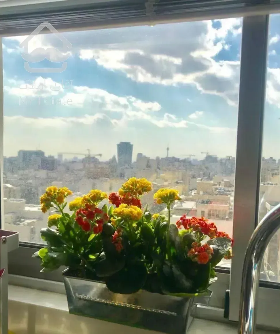 زعفرانیه ۱۶۵متر دو تراس ۱۵ متری دید کل تهران