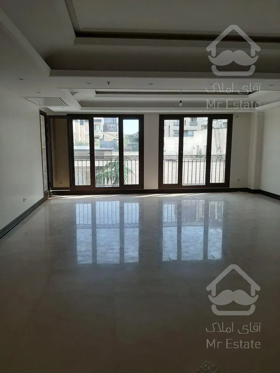 کامرانیه شمالی 187 متر