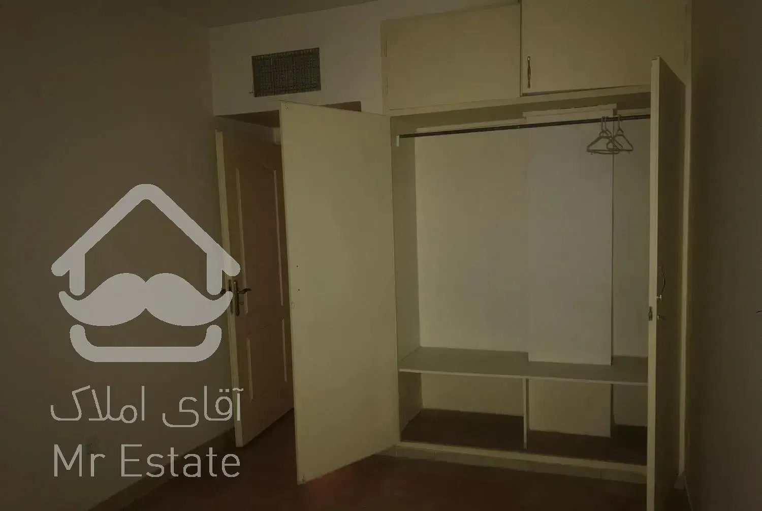 ۱۱۵ متر ۲ خواب وزرا خالداسلامبولی پارک ساعی