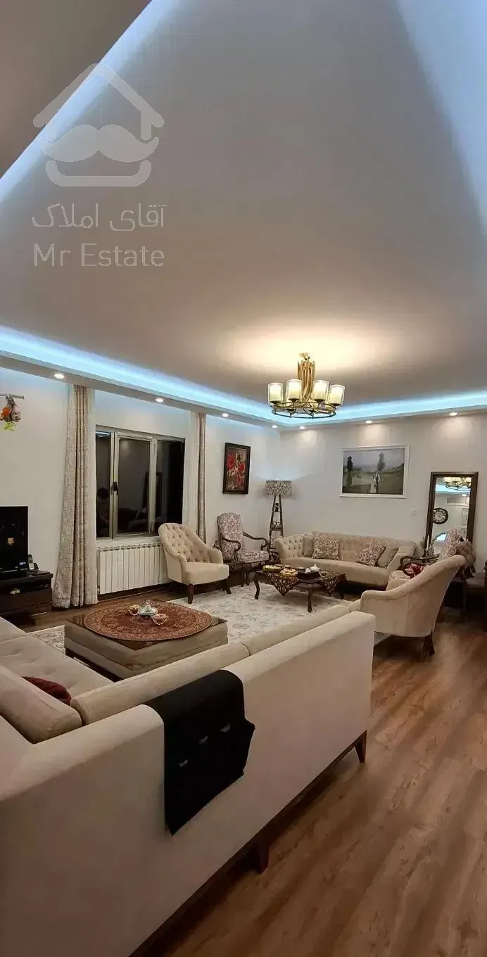 ۸۲ متر/فول امکانات/فول بازسازی/۱۲ فروردین