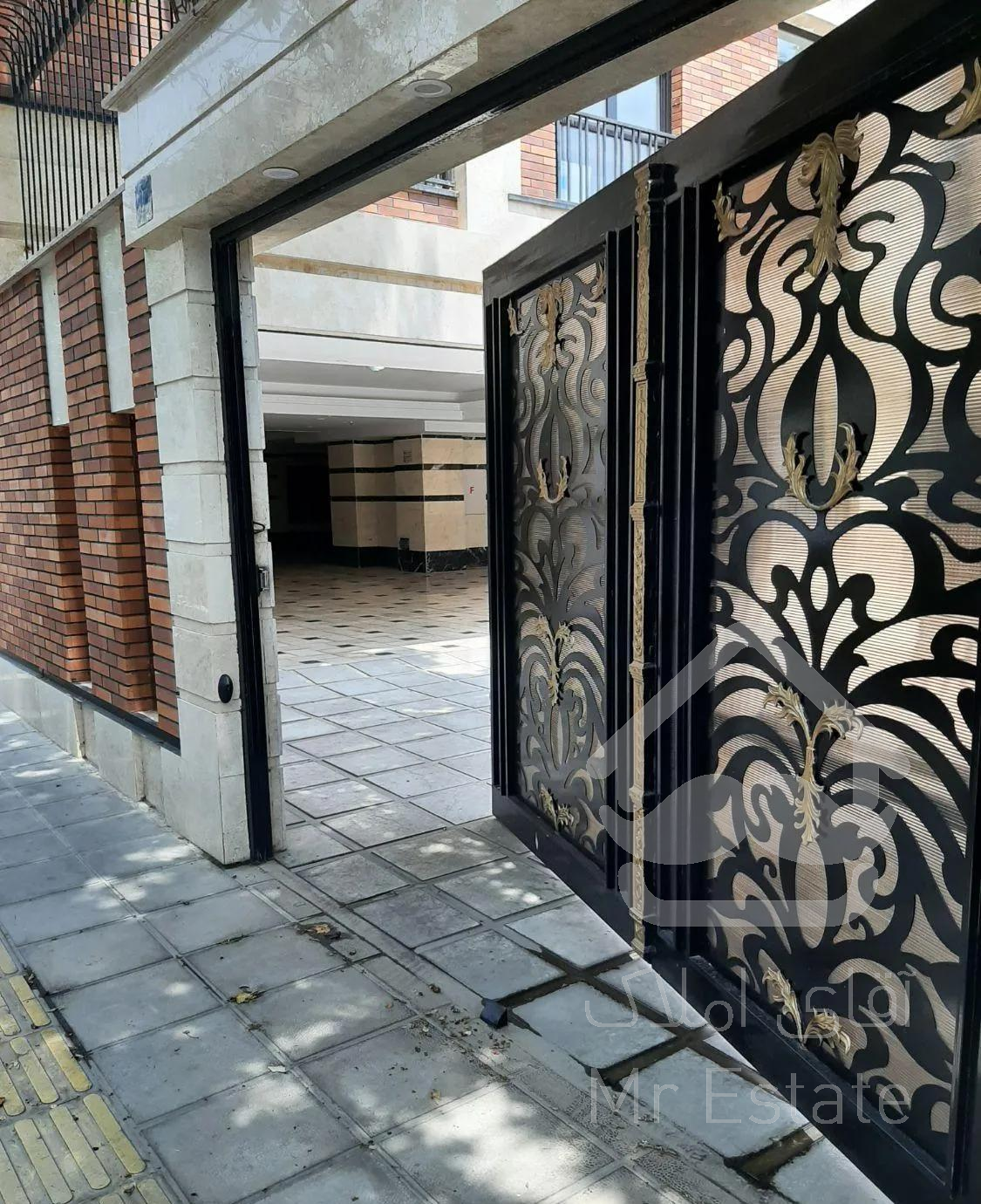 ۹۶متر۲خواب/کلیدنخورده/سازه ای فاخر/تهران شرق/فول