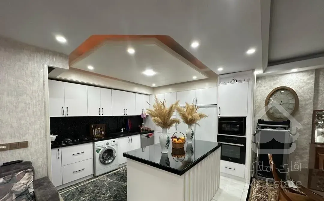 آپارتمان ۹۰ متر ۲ خوابه کلید نخورده