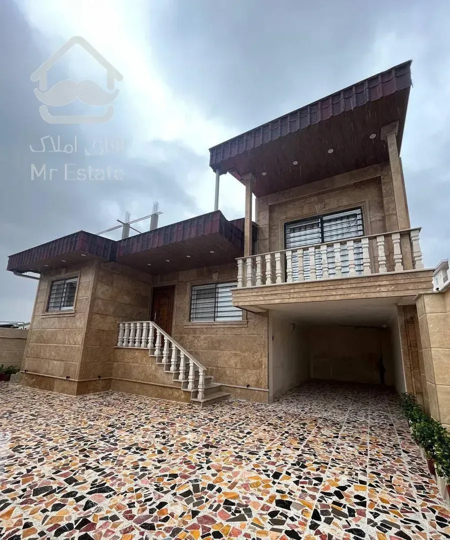 ویلا ۲۰۰ متر استخرو جکوزی دار بدون واسطه