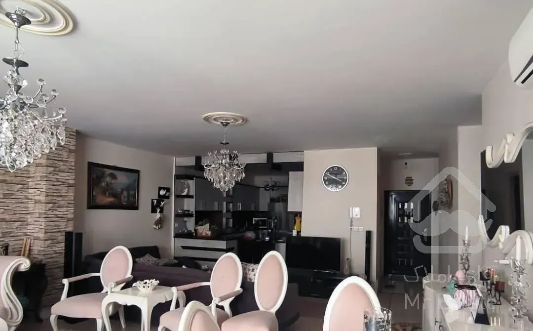 آپارتمان ۱۰۶ متری، مهدیه-حافظ