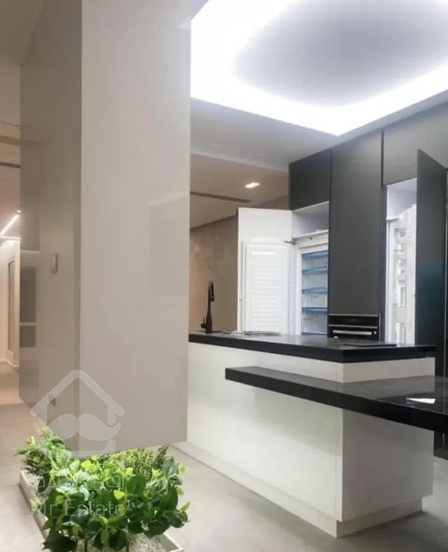 فروش آپارتمان دربند/فول امکانات/سند تک برگ