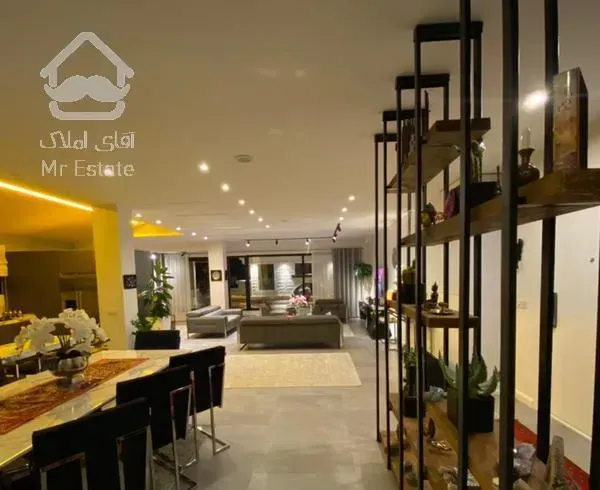 آپارتمان  ۲۰۳‌متری فرشته سازه شیک منطقه