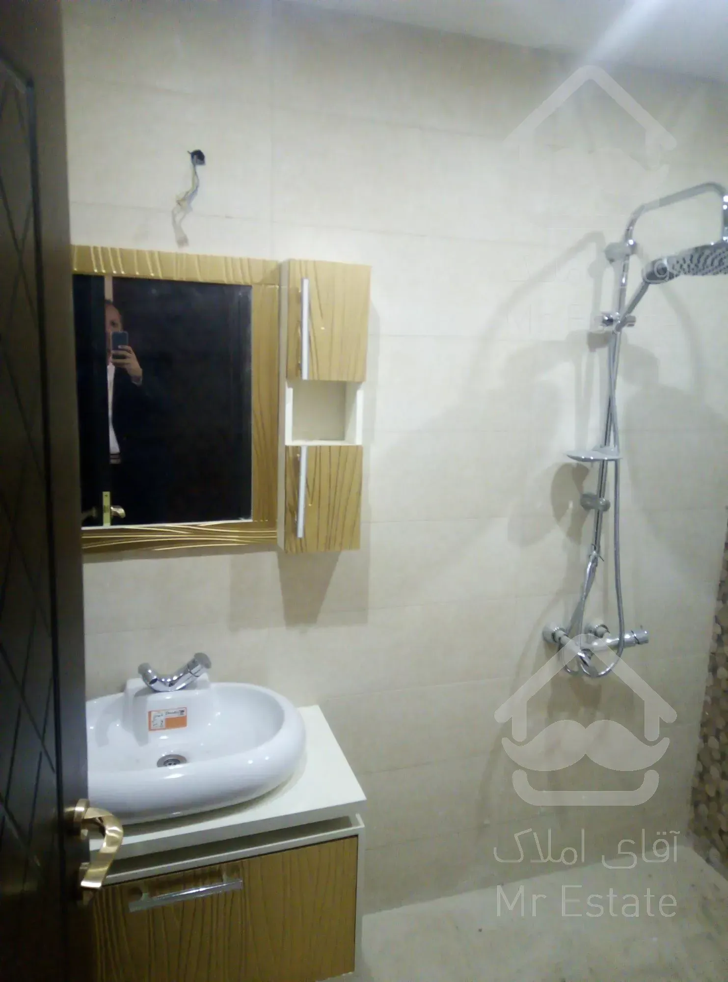 اپارتمان 123متری فردوس شرق