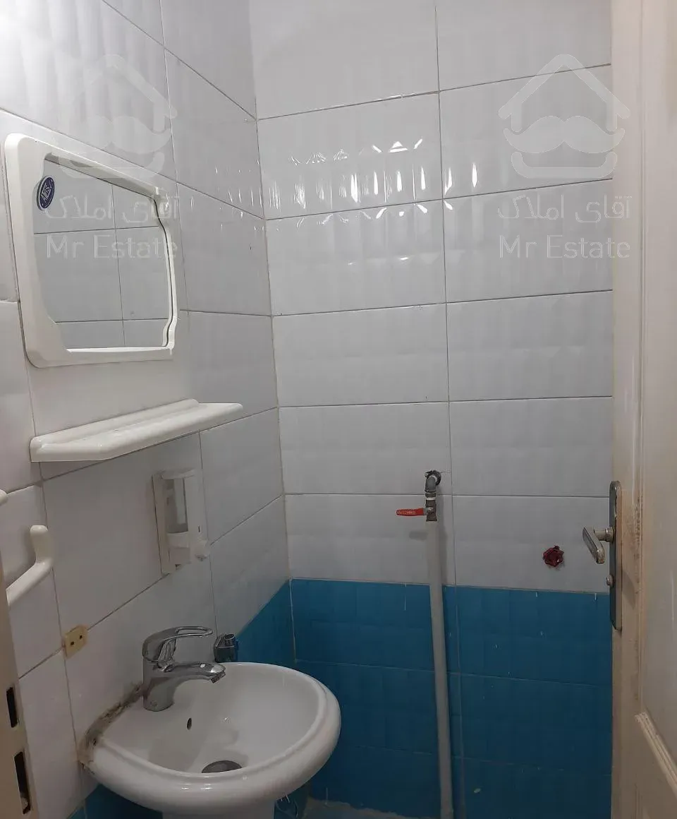 49 متر روبنما  طبقه 2   با اسانسور