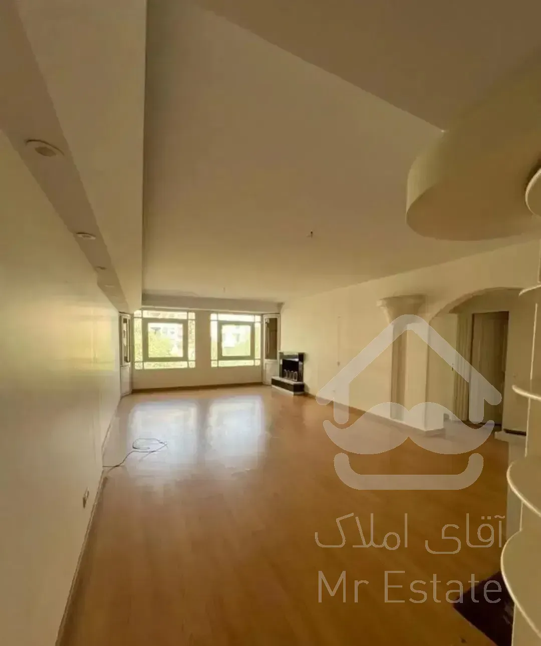 200متر دیباجی/تک واحدی/قیمت واقعی/بدون مالک