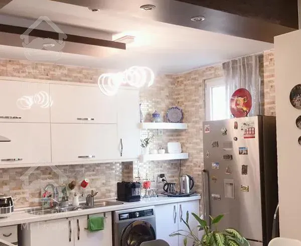 اپارتمان نقلی ۶۸ متری ،شیک و تمیز طبقه بالای برج