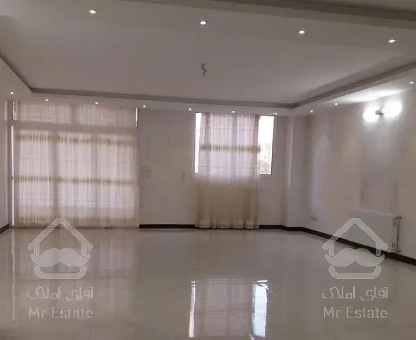 اپارتمان 120 متری خیابان رباط سوم