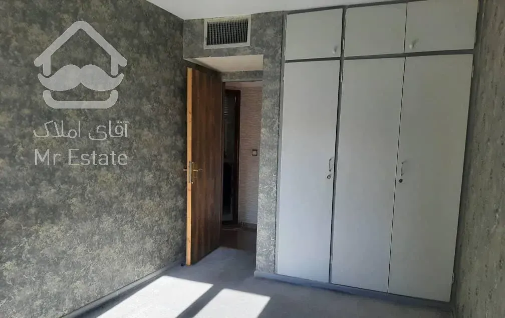 اجاره آپارتمان سه خواب۱۳۰متری سعادت آباد