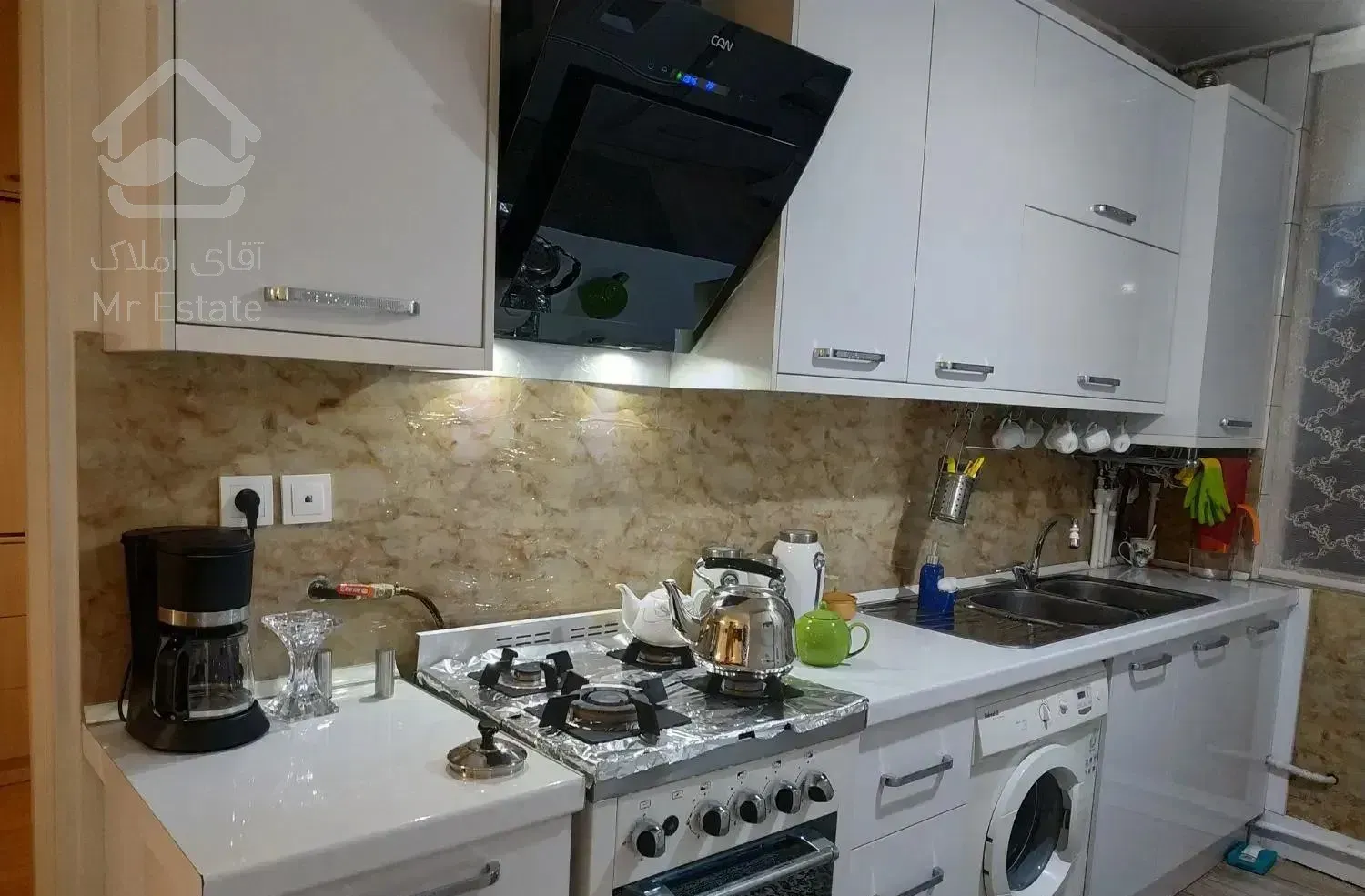 58متر انقلاب یکخوابه پارکینگ و اسانسور