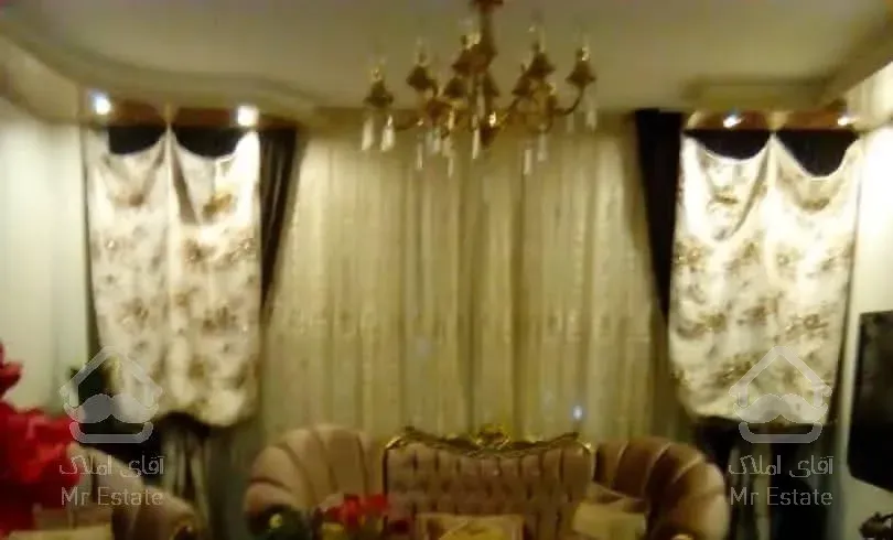 اپارتمان 82 متر شاهین شهر