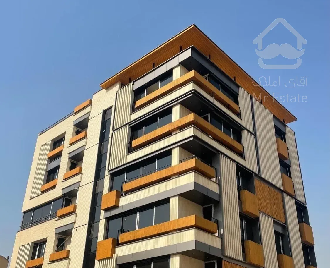 واحد جنوبی صفر لاکچری با تراس و ۲ پارکینگ