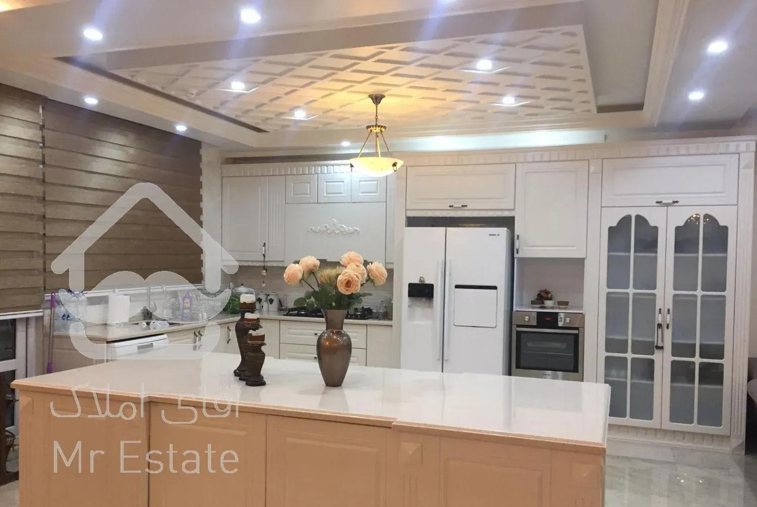 نما سنگ دارای دو پارکینگ سندی