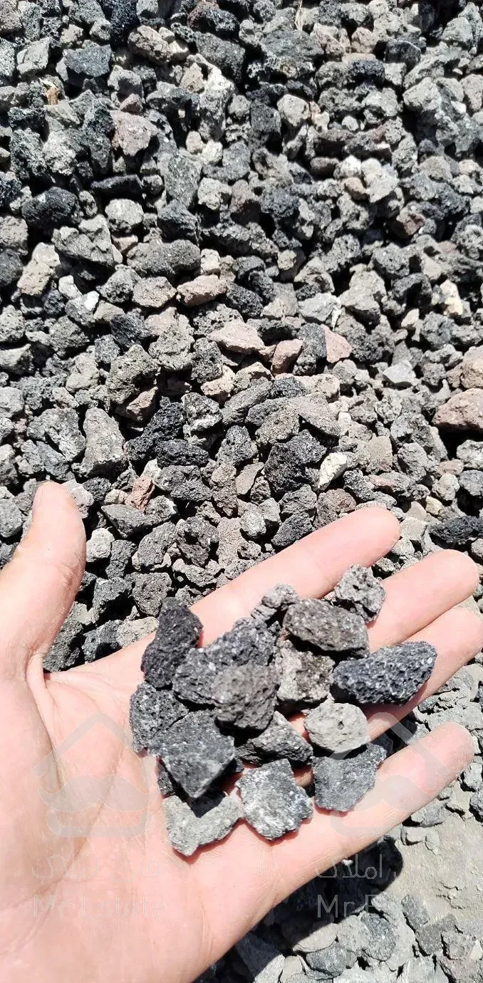 پوکه معدنی قروه