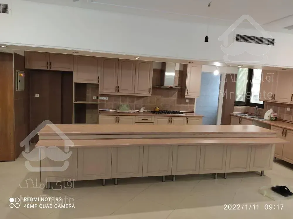 اجاره و رهن آپارتمان زعفرانیه 200  متر اکازيون