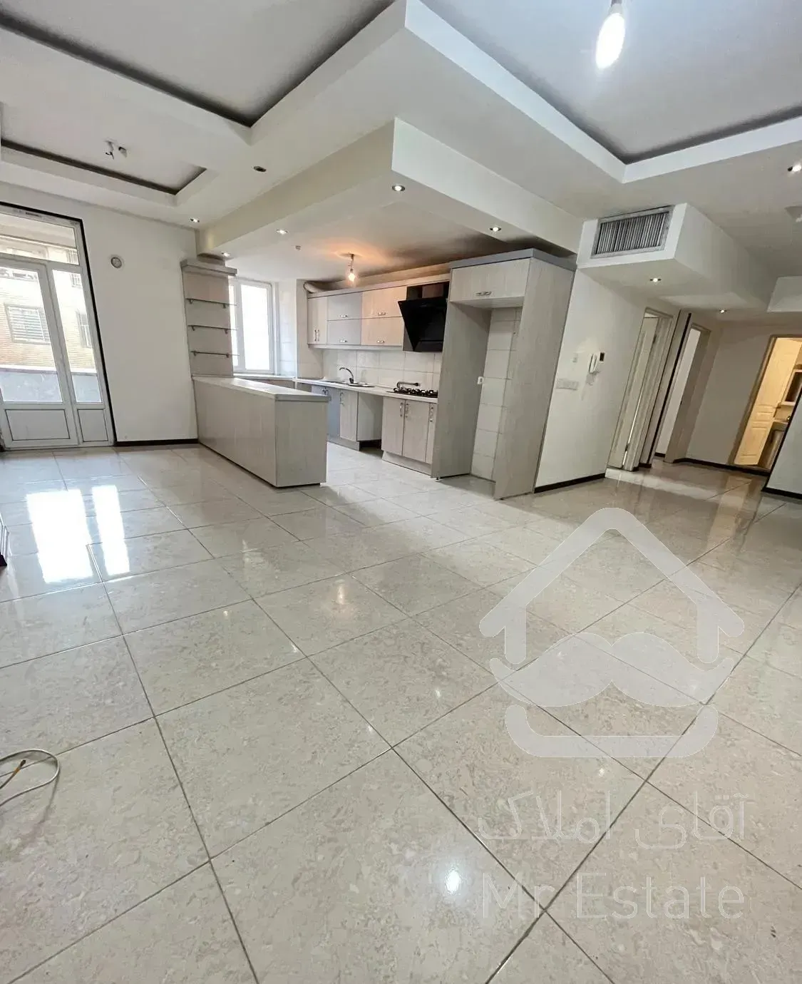 ۹۹ متر ۲خواب /برج آسمان