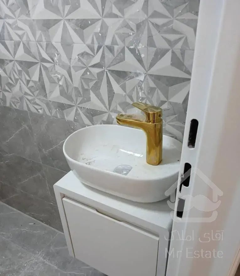 فروش آپارتمان ۹۰ متری ۲ خوابه در قنات‌کوثر