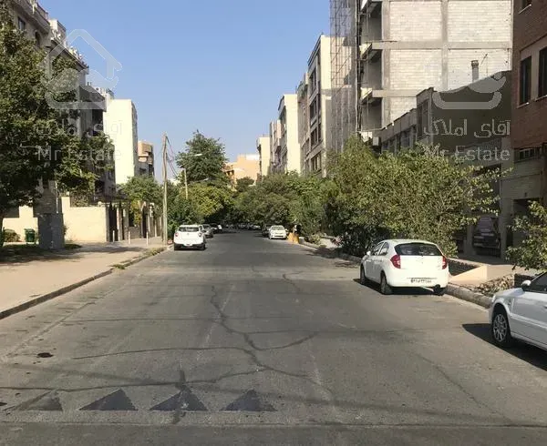 اپارتمان ۱۱۴متری فردوس شرق غرق نور