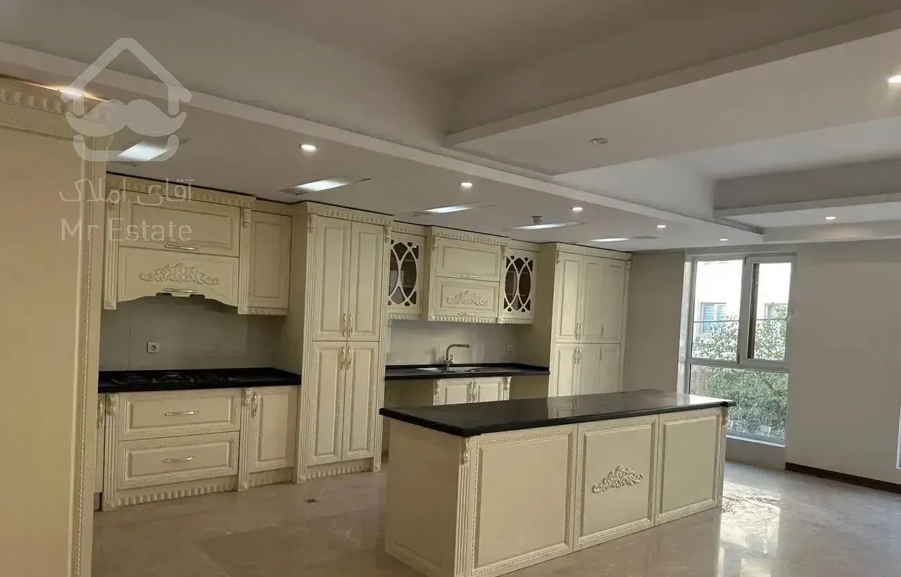 اپارتمان واقع در هفت تیر