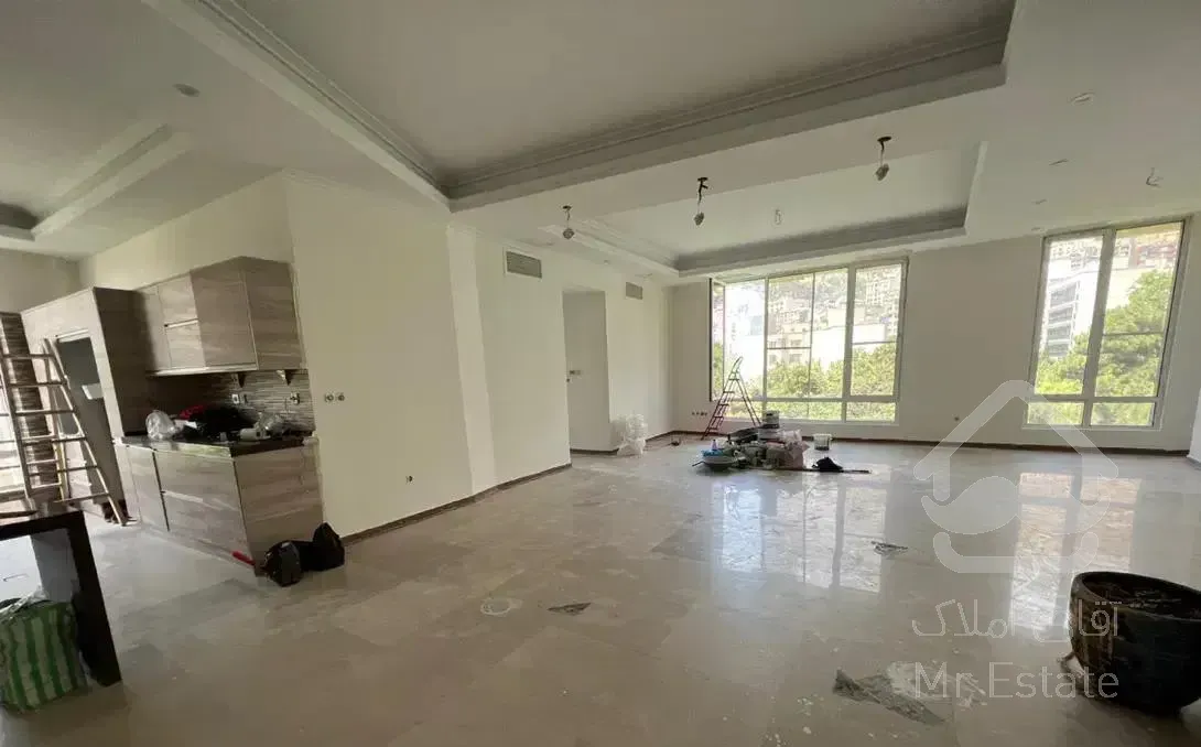 نیاوران گلسنگ /120متر 2خ /طبقه آخر