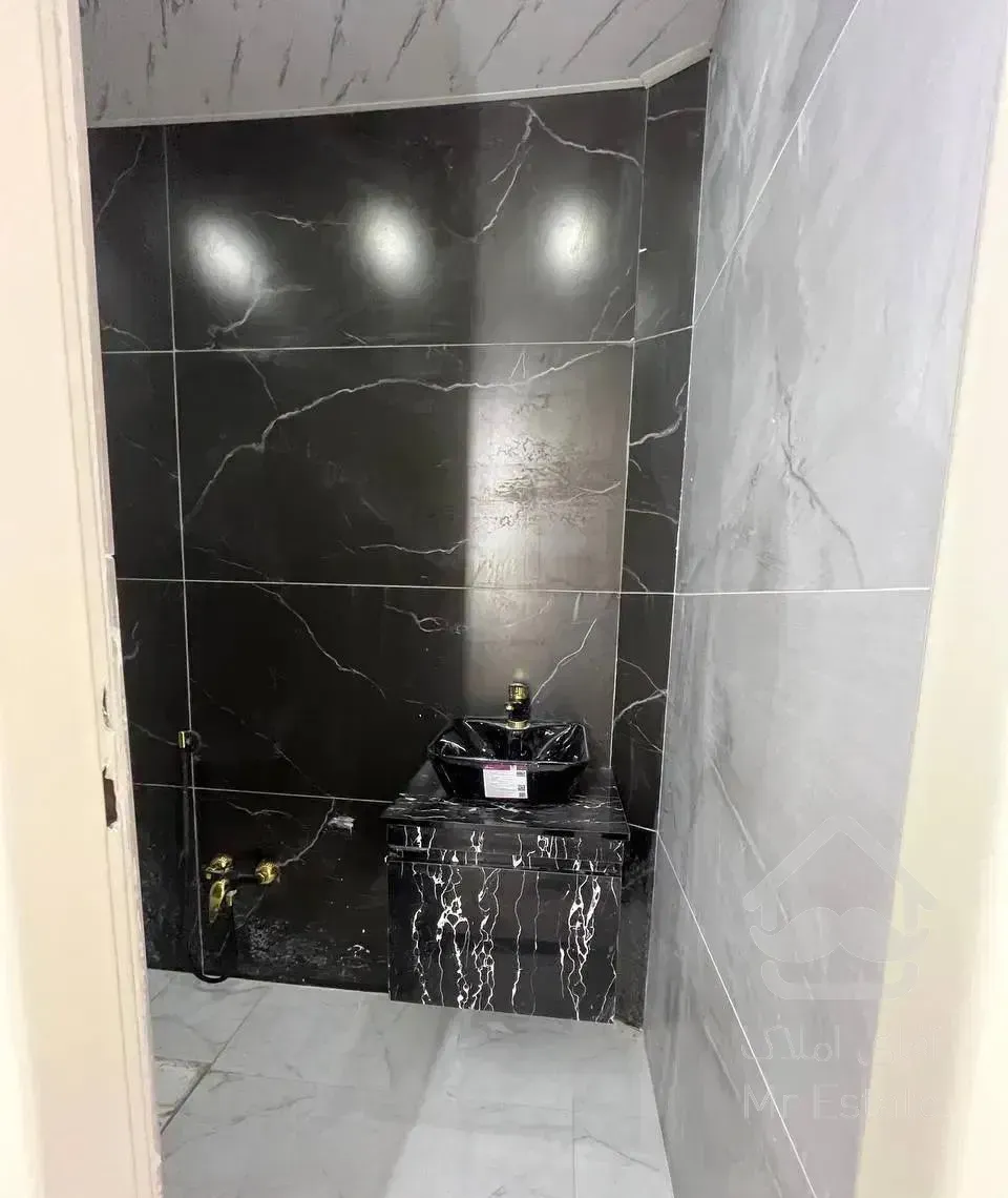 آپارتمان ۷۰ متری دوخواب قدرالسهم دار