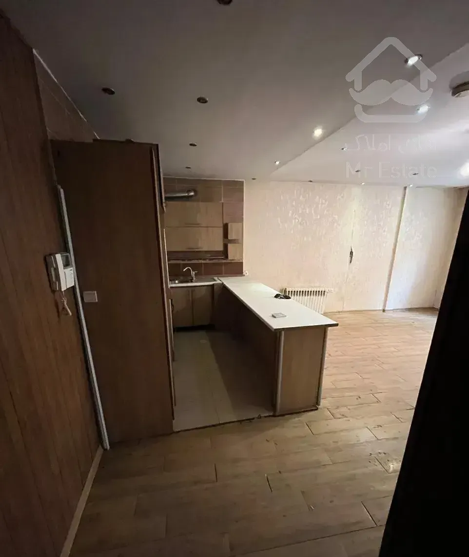 ۶۰ متر فول با اسانسور مناسب اداری و مسکونی در سجاد