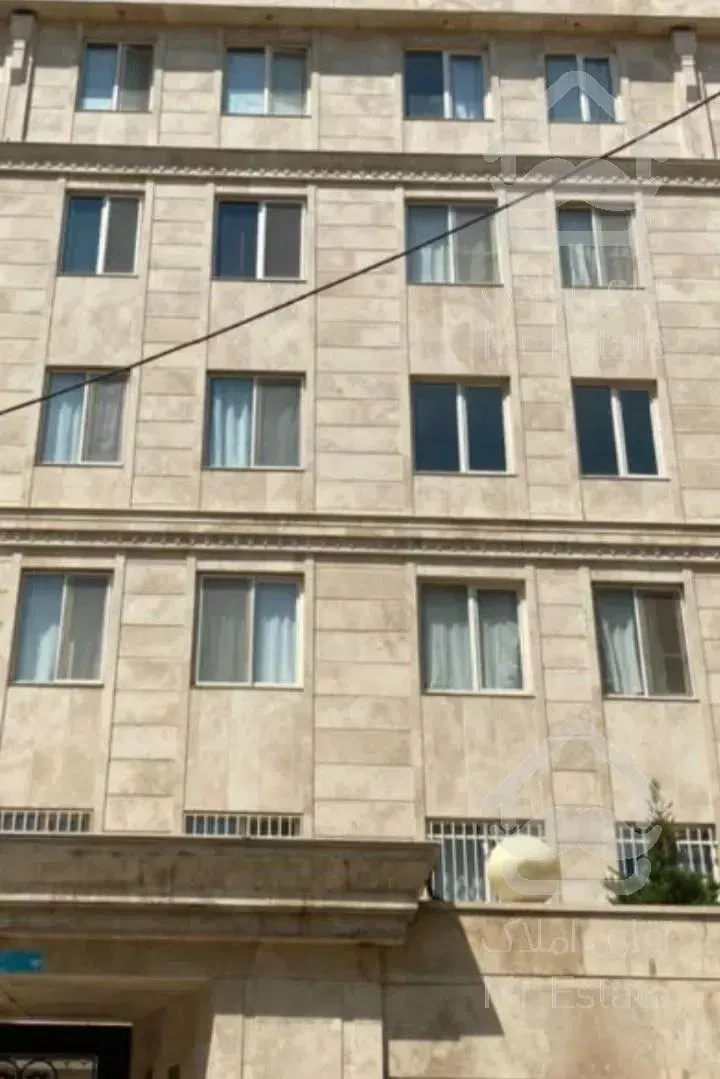 ۸۷متر‌-دوخوابه‌-فول-تاپ‌لوک‌شاهین‌شمالی