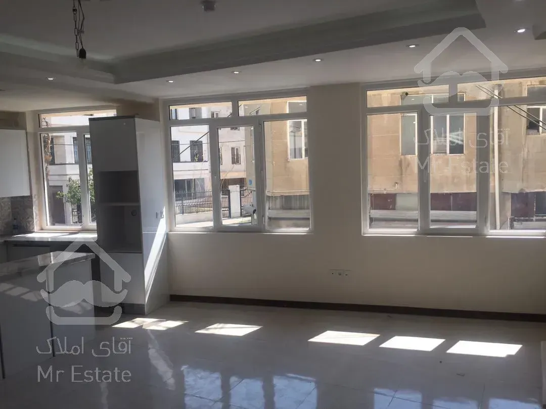 ۱۰۰متر تکواحدی