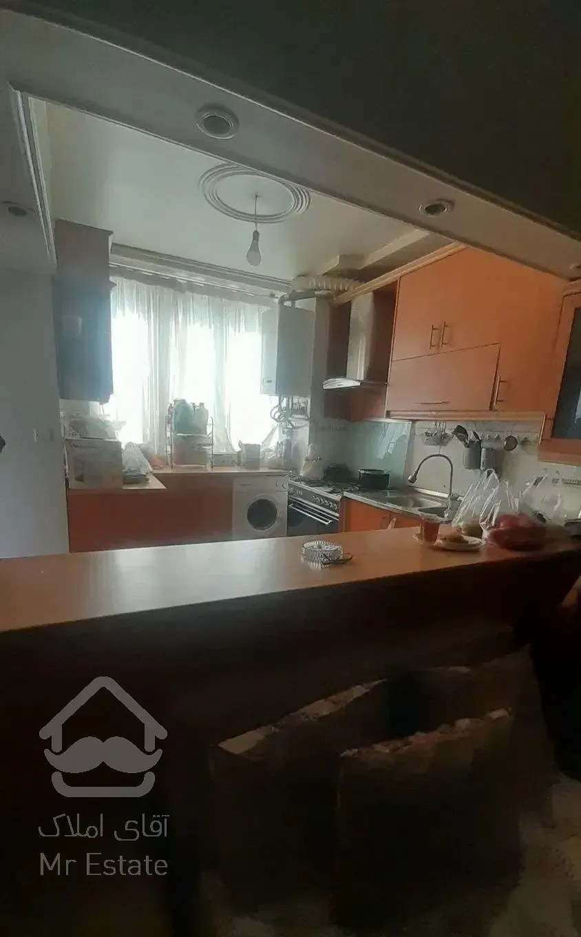 ۸۶ متر ۲ خواب همکف  تکواحد پارکینگ