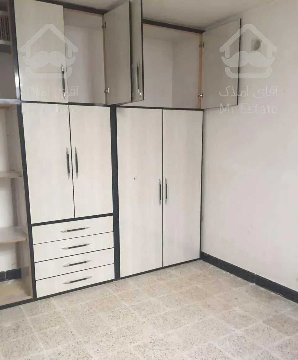 منزل مسکونی آراسته یک