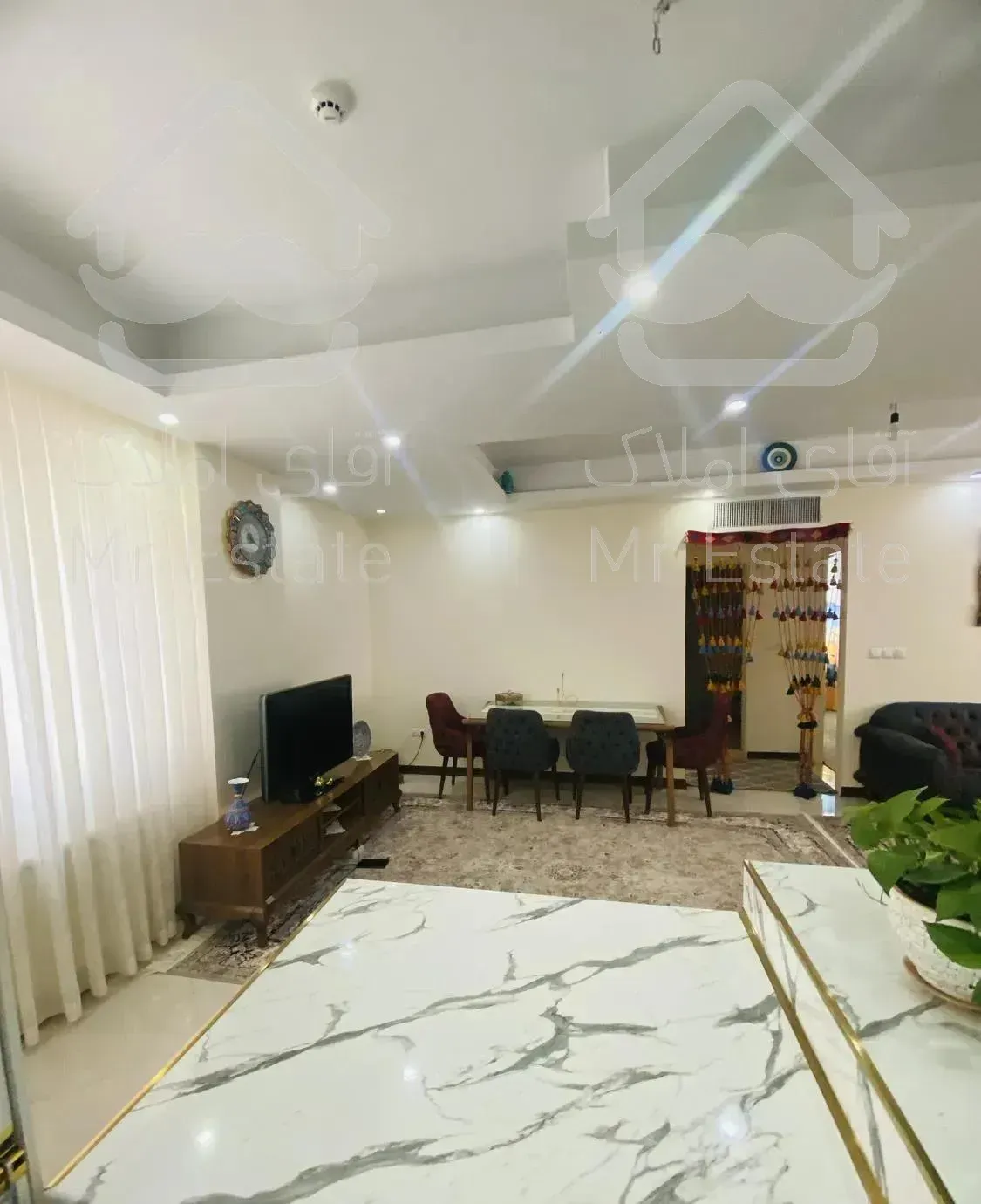 ۸۷متر/فول امکانات/۳ طرف نورگیر