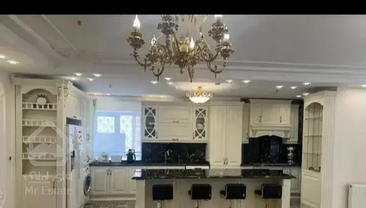 اپارتمان ۱۳۰متری/تک واحدی/جمالزاده جنوبی