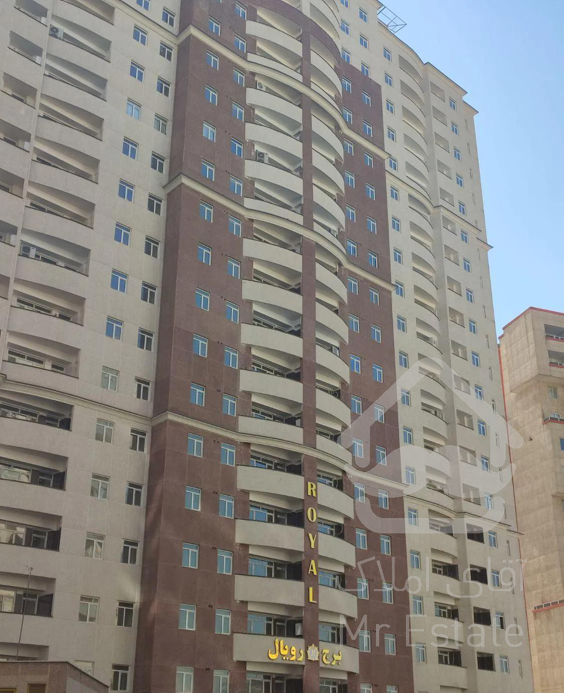 آپارتمان/ 163متری 3خوابه /شهرک صدرا