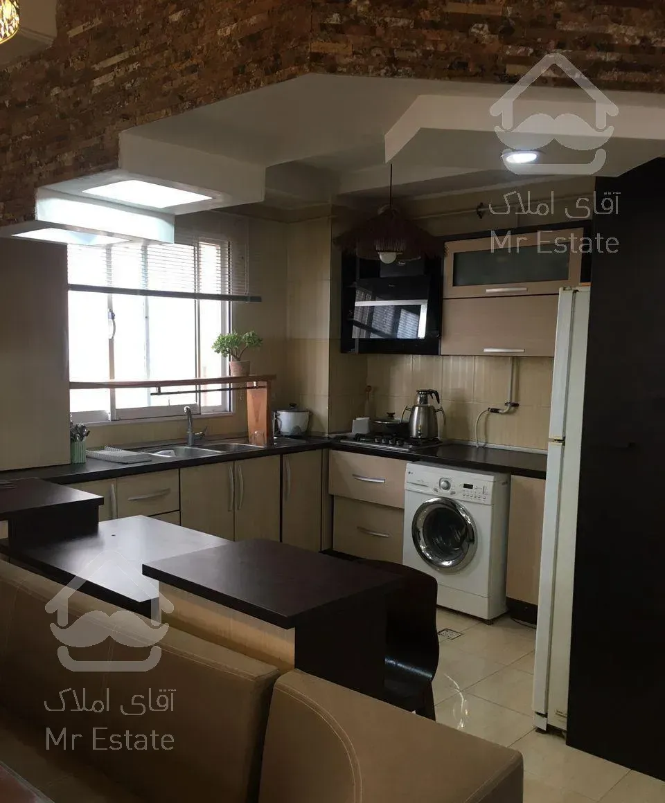 آپارتمان  خوش نقشه و پرنور