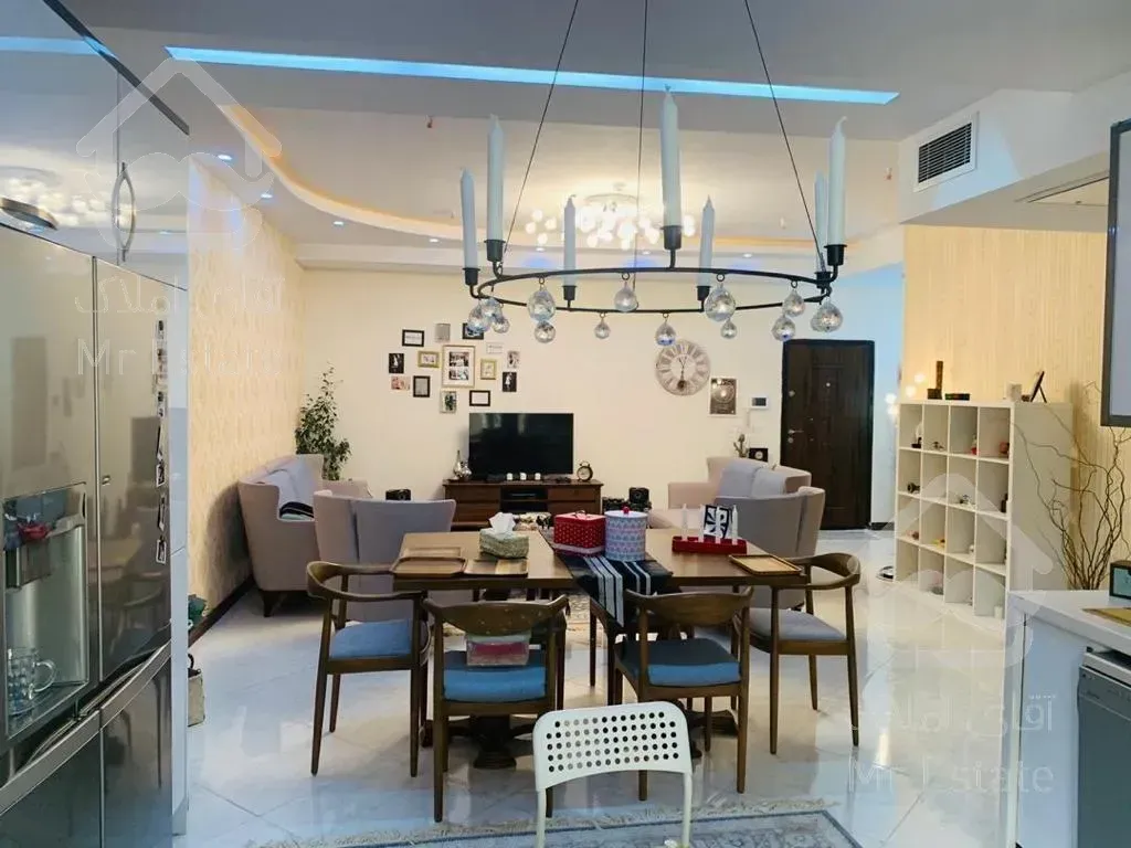 خرید و فروش ۱۱۰متر ۳خواب رو به آفتاب