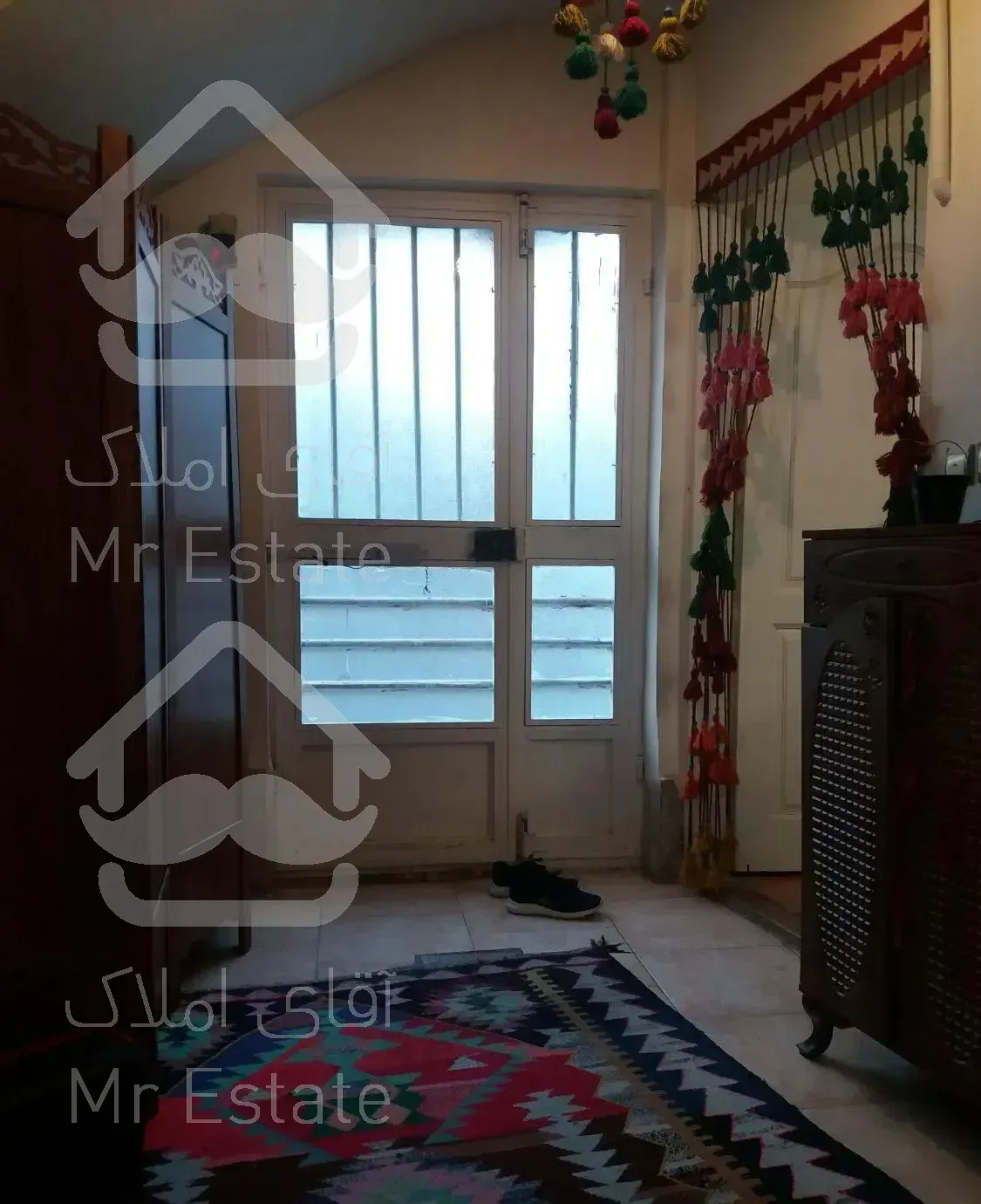 77متر 2خواب سالن پرده خور (میدان دانشگاه )