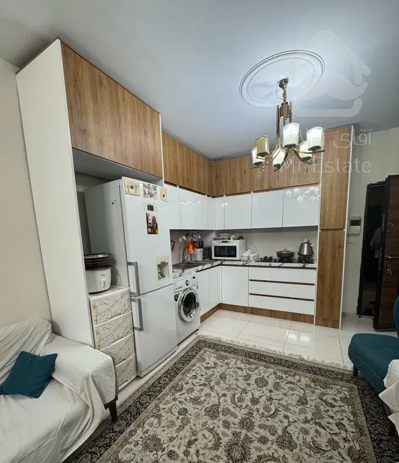 ۴۳متر*دو خواب*نقلی*خوش نقشه